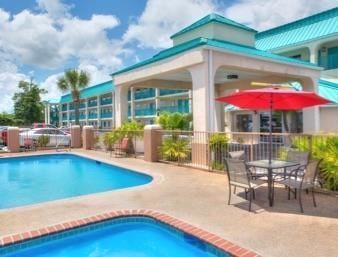 Days Inn By Wyndham Gulfport Exterior photo